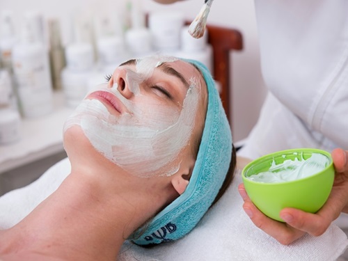 Aplikasi Serbaguna Glyceryl Glucoside dalam Penjagaan Kulit
